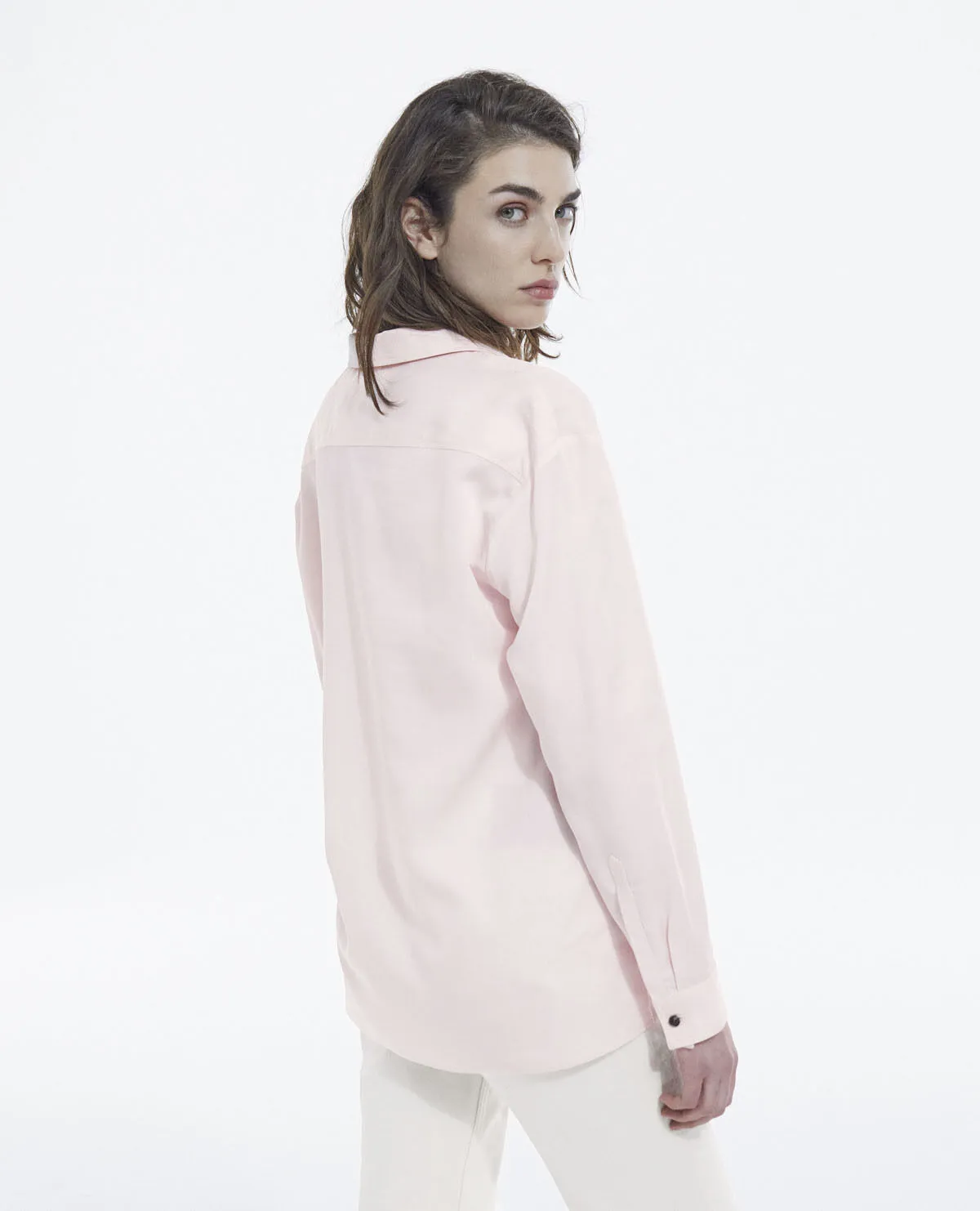 Chemise oversize rose tencel boutonnée