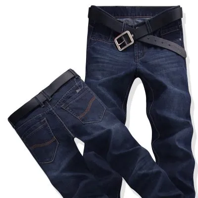 Jeans pour homme classic blue coupe casual fit fashion