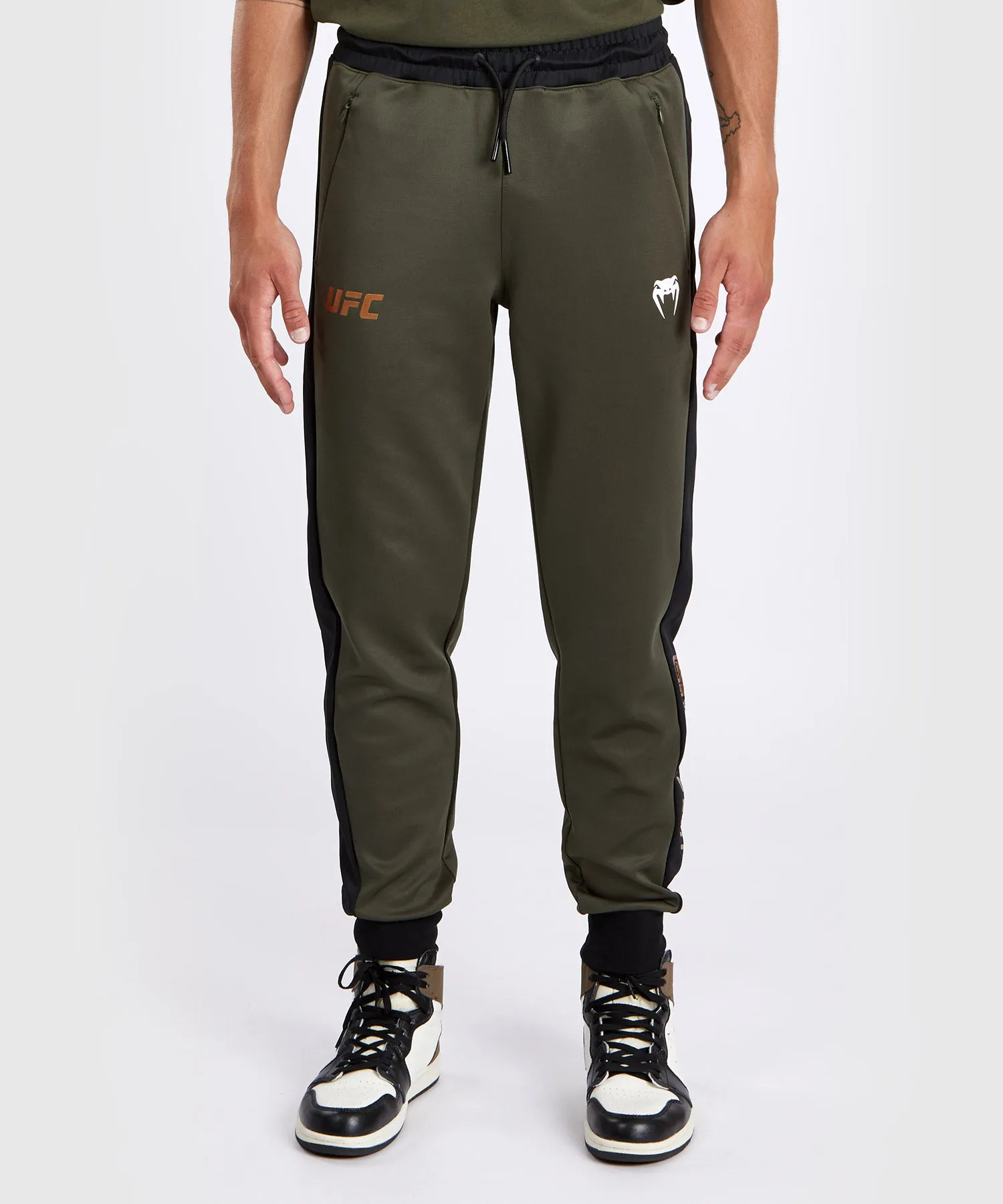 Pantalon de jogging de performance pour Hommes UFC Adrenaline by Venum Fight Week - Kaki/Bronze