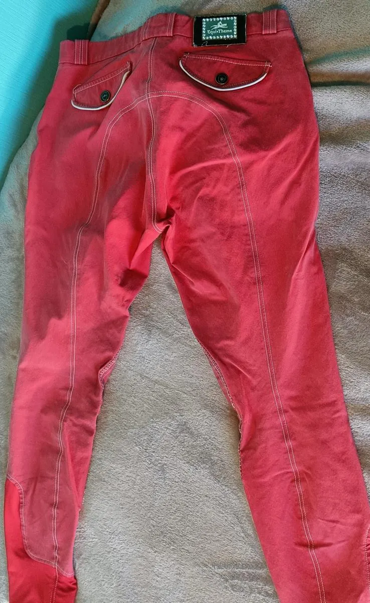 Pantalon rouge