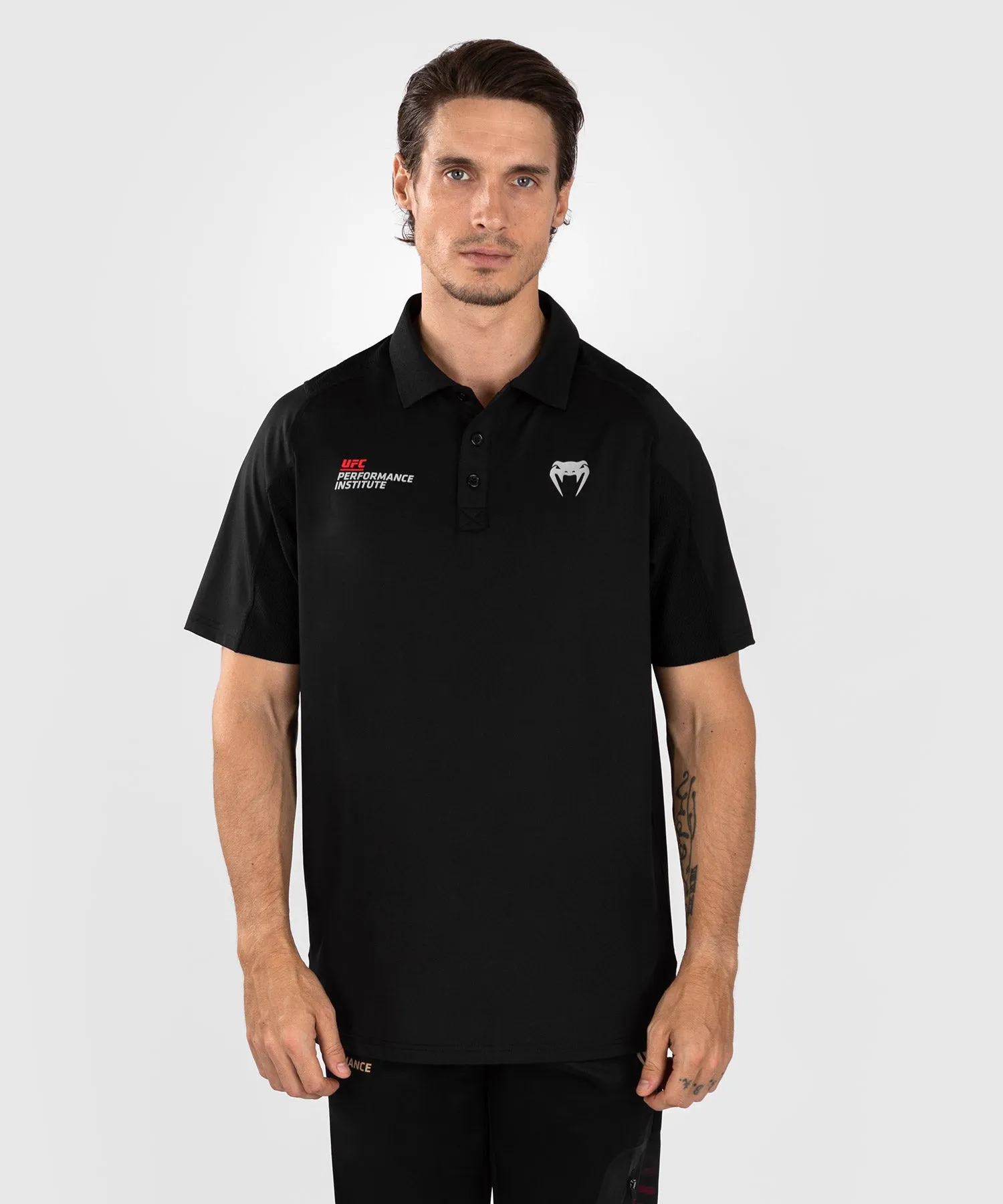 Polo pour Hommes UFC Venum Performance Institute 2.0 - Noir/Rouge